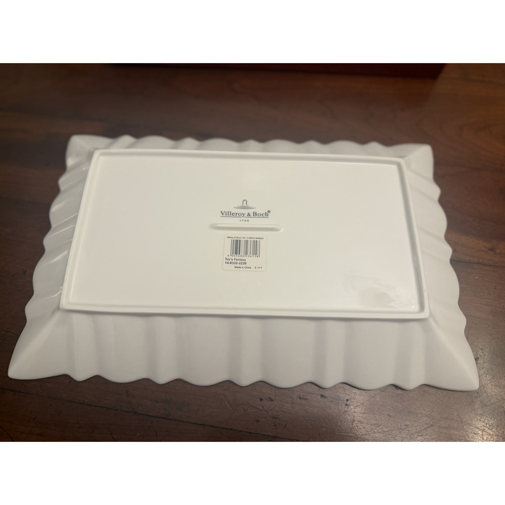 Villeroy & Boch Toy's Fantasy Rectangular Cake Plate Platter Santa Sleigh NIB - Picture 5 of 5